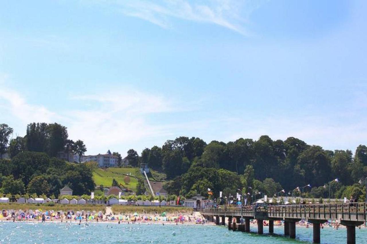 Balkon, Gratis Nutzung Vom Ahoi Erlebnisbad Und Sauna In Sellin - Residenz Strandeck Fewo01 Goehren  Exterior photo