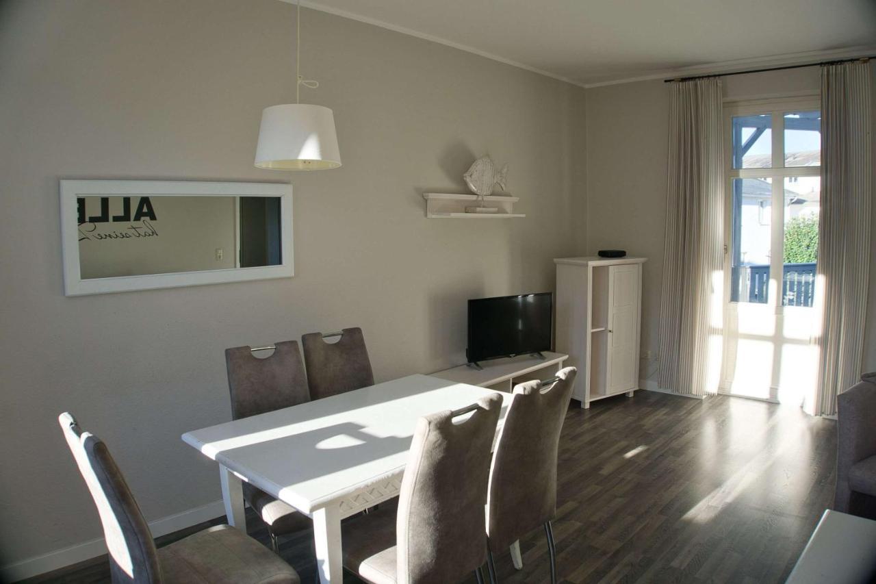 Balkon, Gratis Nutzung Vom Ahoi Erlebnisbad Und Sauna In Sellin - Residenz Strandeck Fewo01 Goehren  Exterior photo